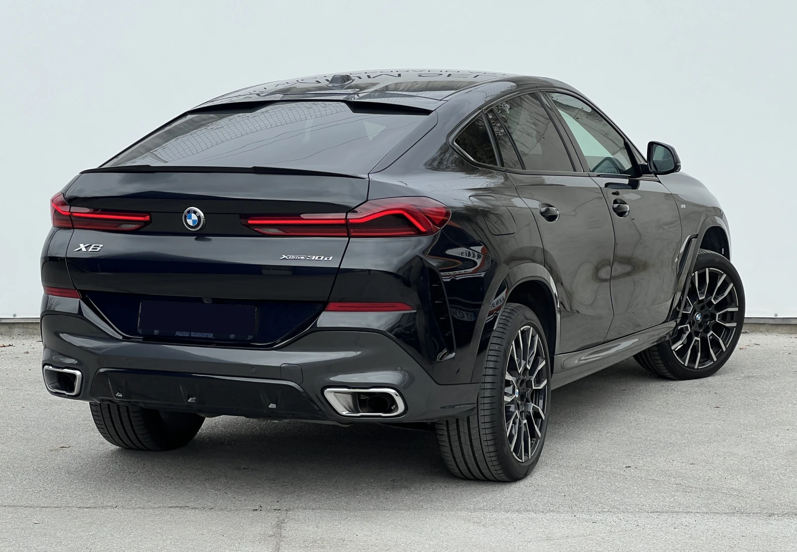 BMW X6 xDrive 30d, снимка 2 - Автомобили и джипове - 56681404