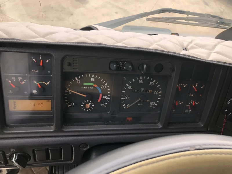 Volvo Fh 12, снимка 12 - Камиони - 51909068