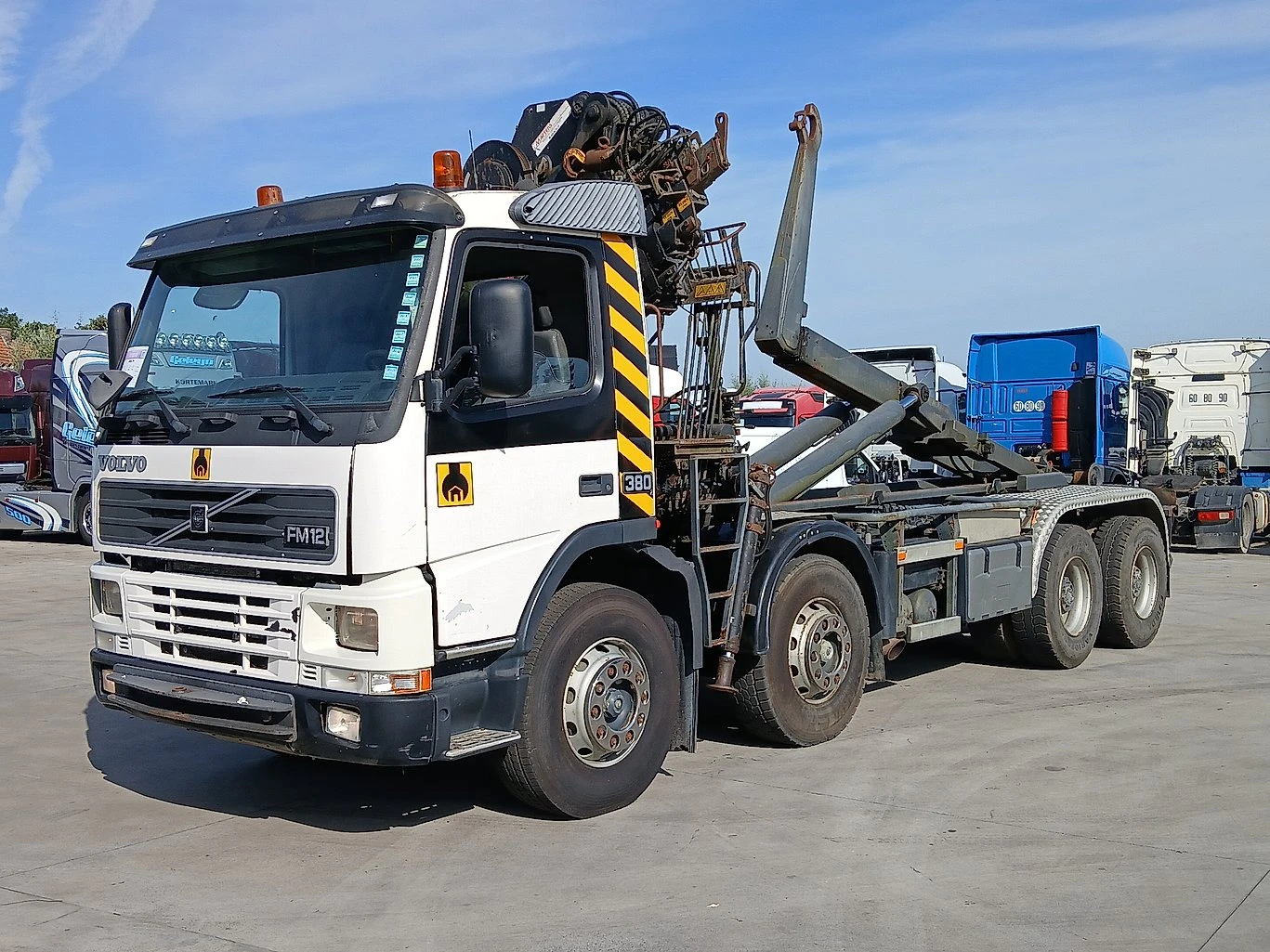 Volvo Fm 84   +  | Mobile.bg   1