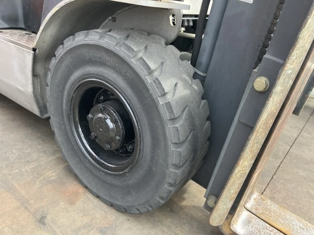 Мотокар Nissan  НОВ ВНОС , снимка 13 - Индустриална техника - 51064800