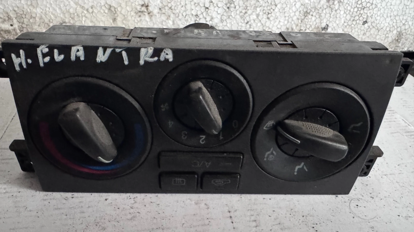   /  /   Hyundai Elantra - 97250-2DXXX | Mobile.bg   1