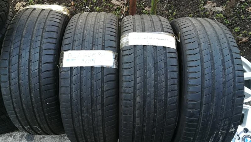 Гуми Летни 235/55R19, снимка 1 - Гуми и джанти - 26835689