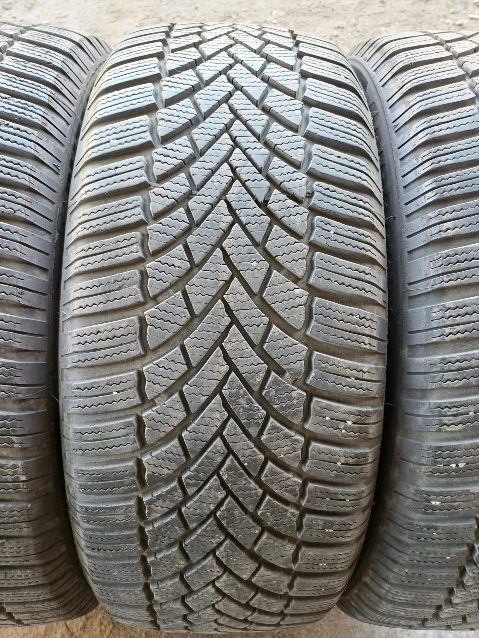  215/55R17 | Mobile.bg   3