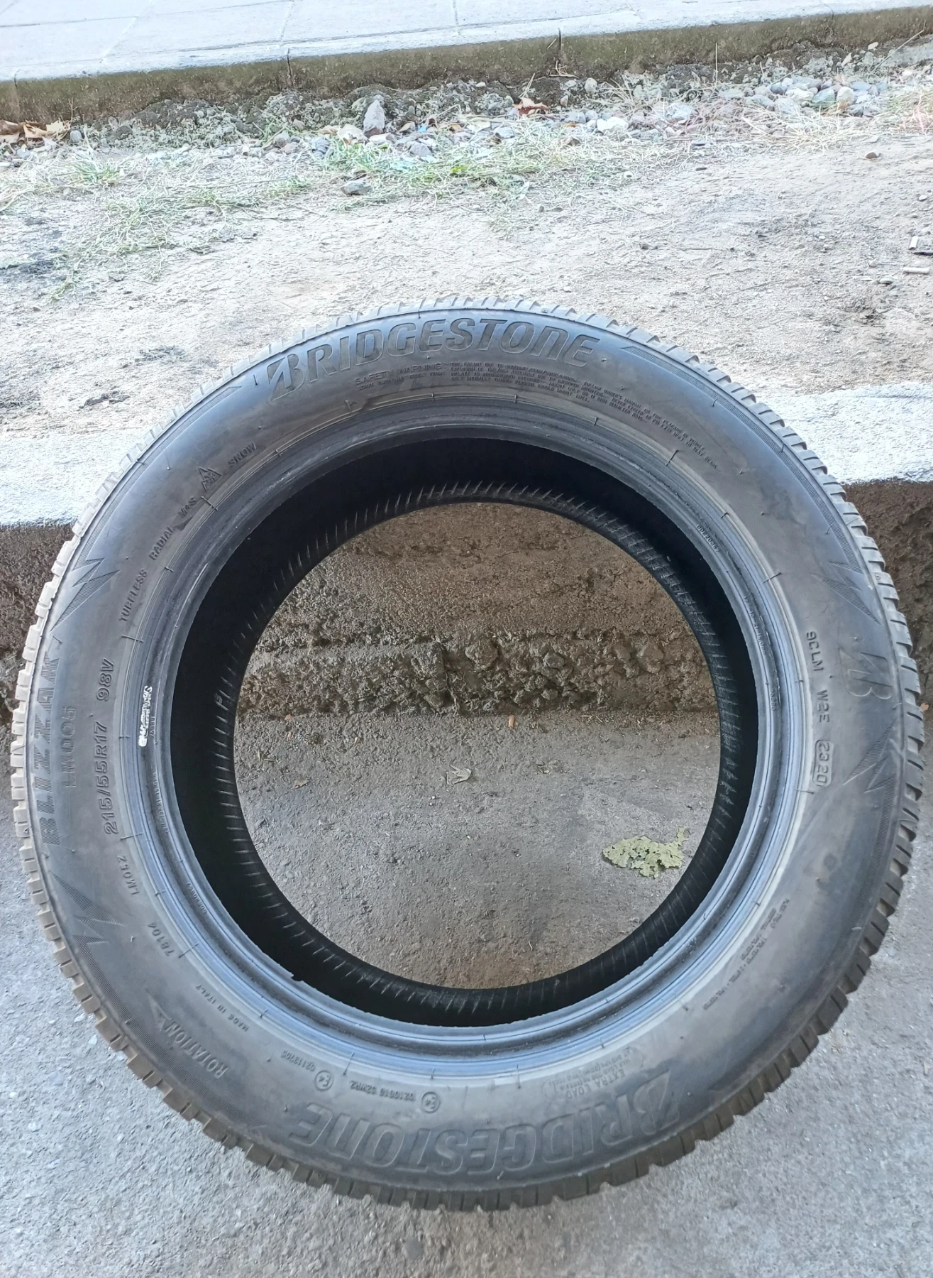  215/55R17 | Mobile.bg   6