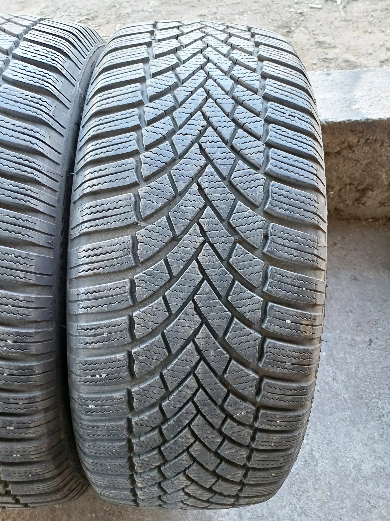  215/55R17 | Mobile.bg   2