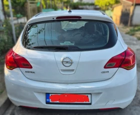 Opel Astra J, снимка 2