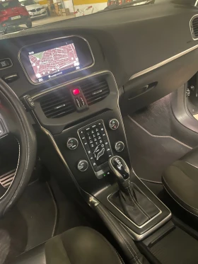 Volvo V40 Cross Country 2.0, снимка 9