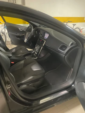 Volvo V40 Cross Country 2.0, снимка 13