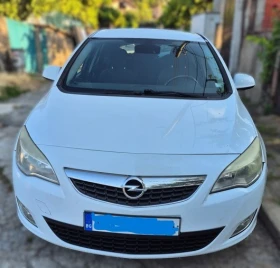 Opel Astra J
