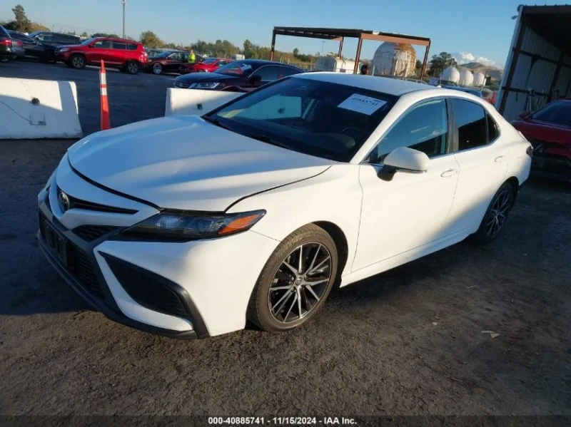 Toyota Camry, снимка 1 - Автомобили и джипове - 48720490