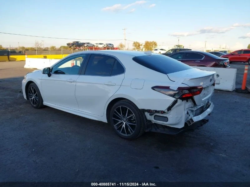 Toyota Camry, снимка 4 - Автомобили и джипове - 48720490