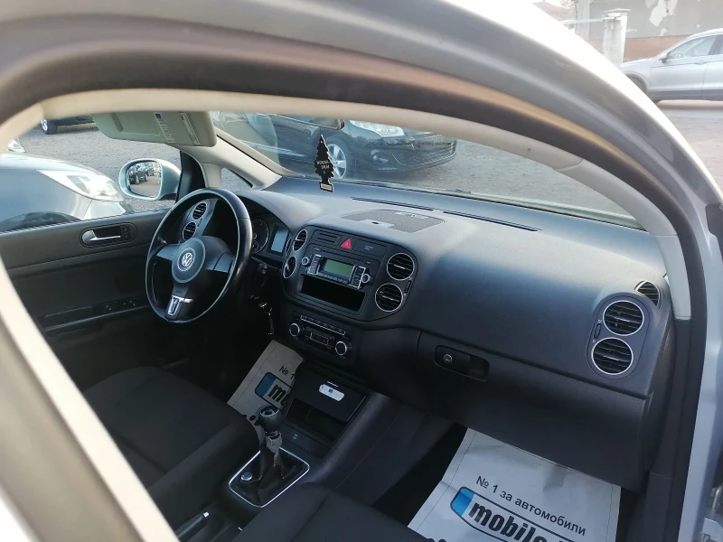 VW Golf Plus 1.6TDI-TREND, снимка 8 - Автомобили и джипове - 48838754