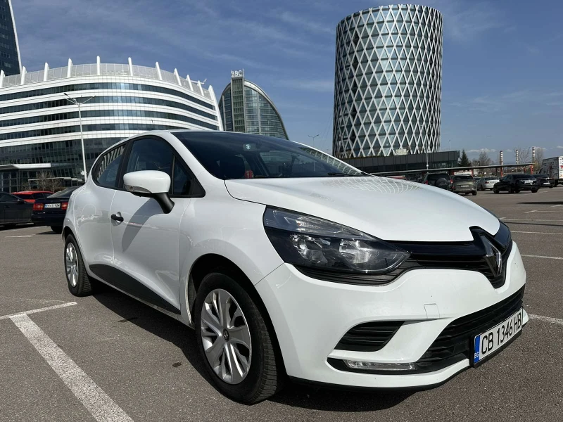 Renault Clio 1.5, снимка 3 - Автомобили и джипове - 49586036