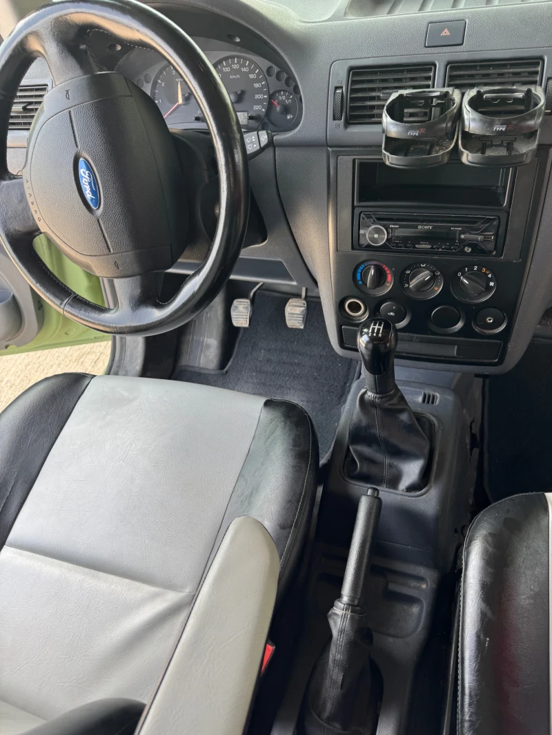 Ford Connect, снимка 11 - Автомобили и джипове - 50797504