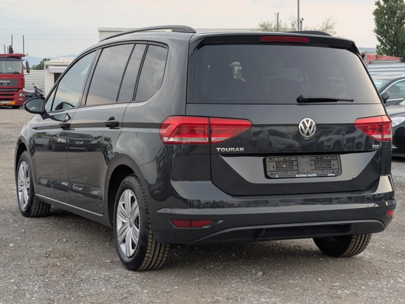 VW Touran 1.6TDI 146х.км УНИКАТ 6+ 1, снимка 4 - Автомобили и джипове - 52338327
