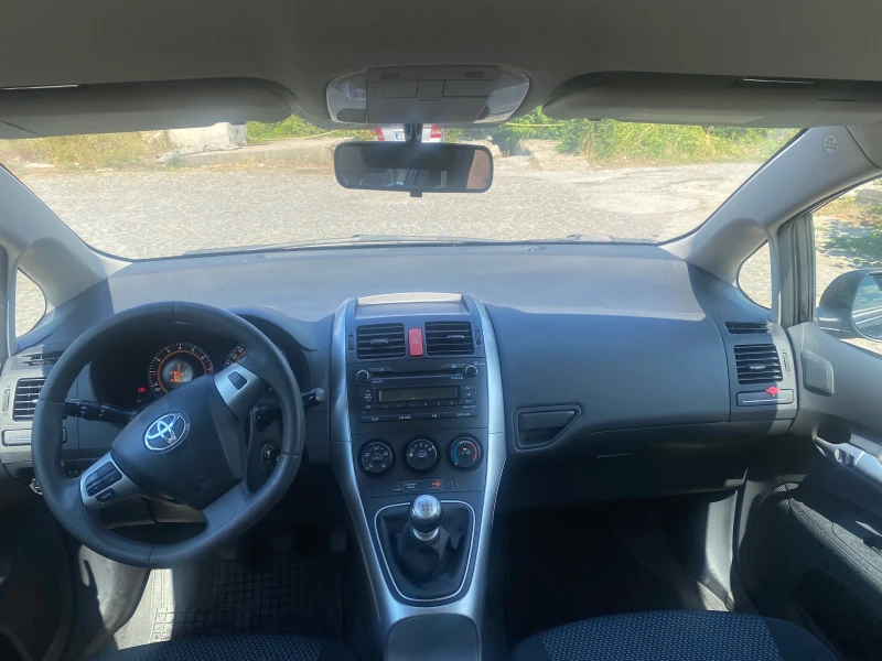 Toyota Auris Газ Швейцария, снимка 5 - Автомобили и джипове - 51232129