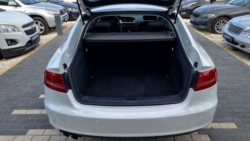 Audi A5 2.0 TDI * * ПЪЛНА ГАРАНЦИЯ!!!, снимка 17 - Автомобили и джипове - 51376631