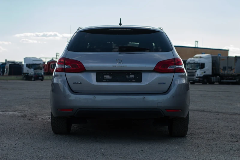 Peugeot 308 2.0 BlueHDi Allure, снимка 4 - Автомобили и джипове - 51632500