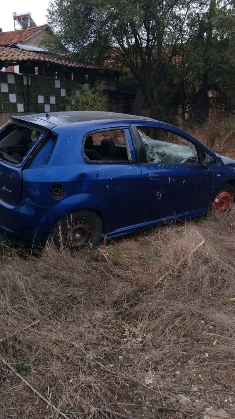 Fiat Punto, снимка 5 - Автомобили и джипове - 52712738