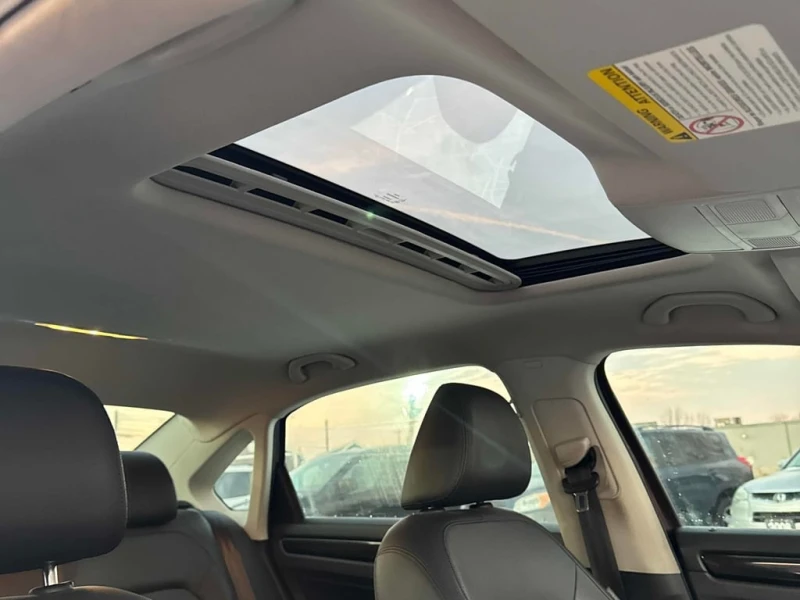 VW Passat * 2.0 TDI Comfortline * CARFAX * ЦЕНА ДО БГ, снимка 12 - Автомобили и джипове - 52826369