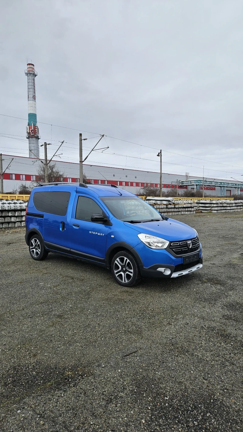 Dacia Dokker 1.6 SCe 102 к.с , снимка 3 - Автомобили и джипове - 53053467