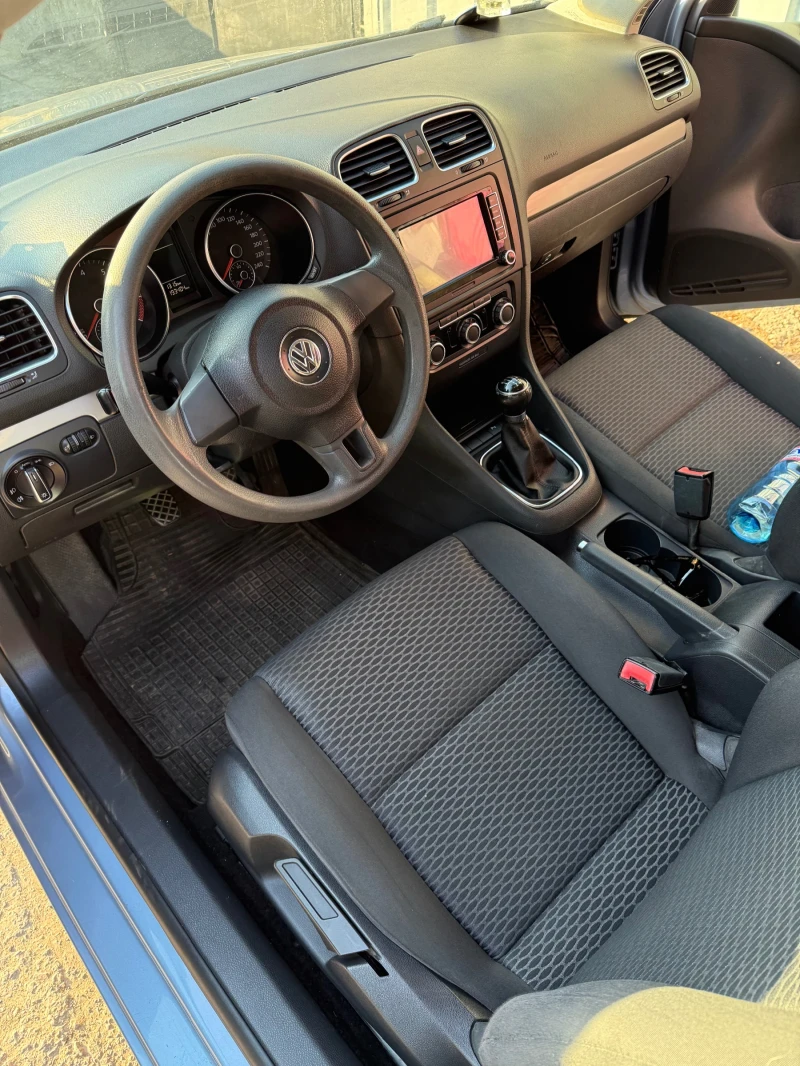 VW Golf, снимка 5 - Автомобили и джипове - 53361734