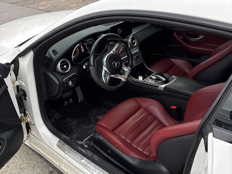 Mercedes-Benz C 43 AMG * DISTRONIC* BURMESTER* 360КАМЕРИ* , снимка 5 - Автомобили и джипове - 53567844