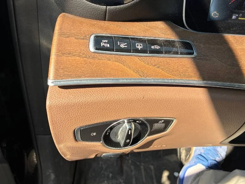 Mercedes-Benz E 43 AMG * 4MATIC * 2 КЛЮЧА * 360 * КОМПЛЕКТ ГУМИ, снимка 12 - Автомобили и джипове - 55317513