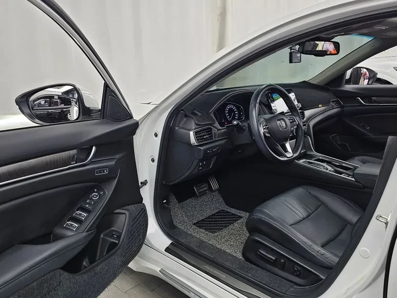 Honda Accord 10Th Generation 2.0 Turbo Sports | Mobile.bg � ����������� 10