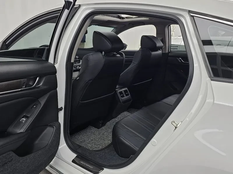 Honda Accord 10Th Generation 2.0 Turbo Sports | Mobile.bg � ����������� 12
