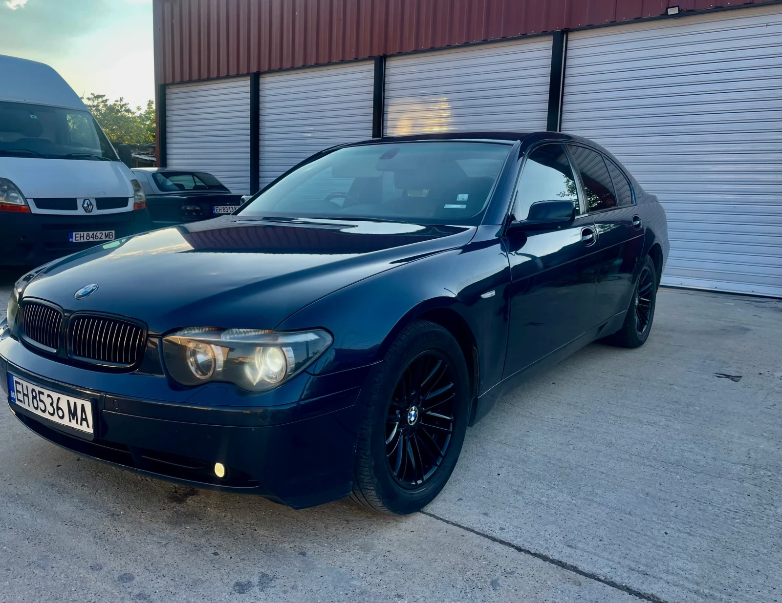 BMW 735 V8 (190, 000 Км) -ДОАКЗУЕМИ ( Бартер) ), снимка 1