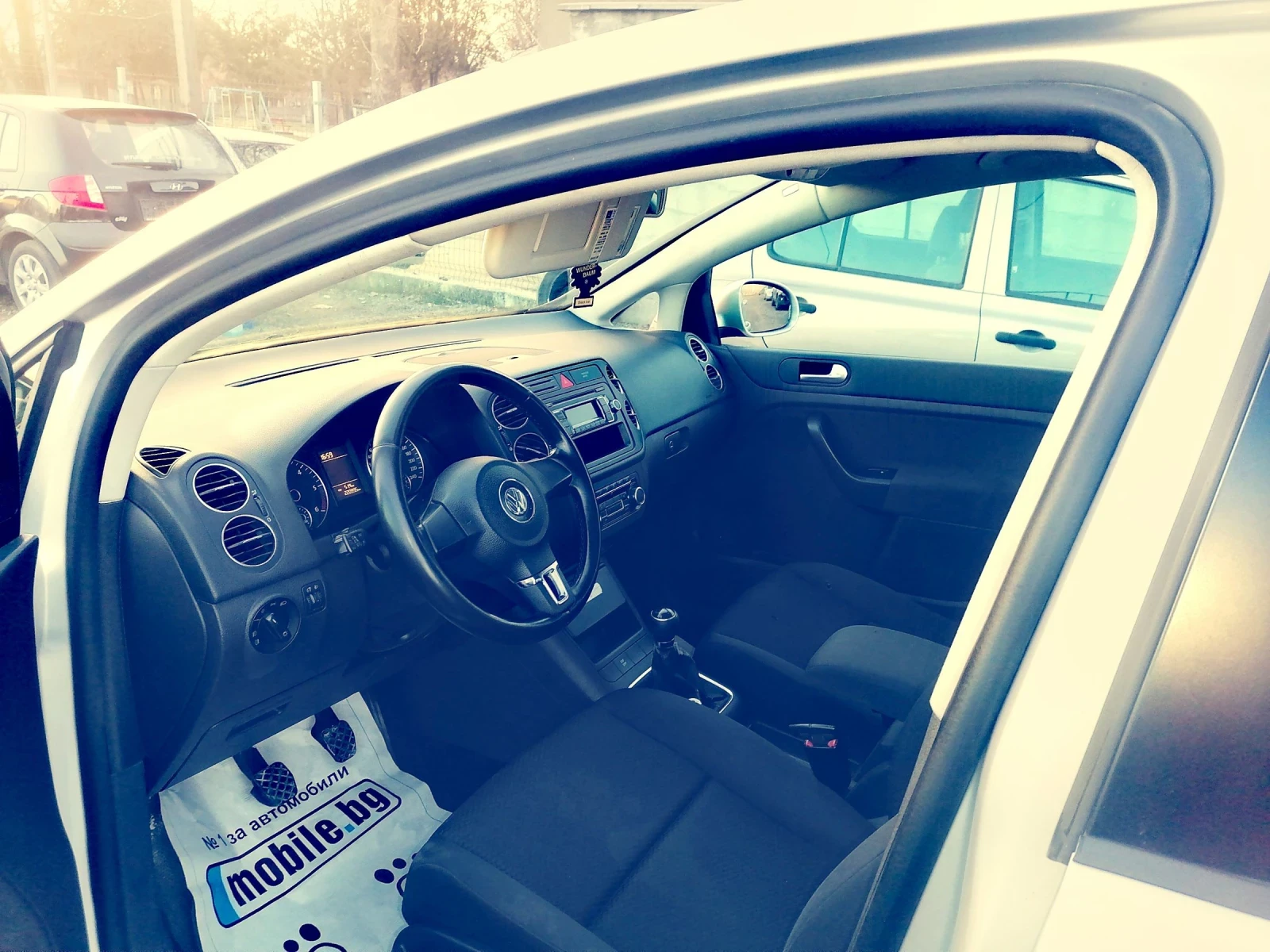 VW Golf Plus 1.6TDI-NEW MODEL - изображение 6