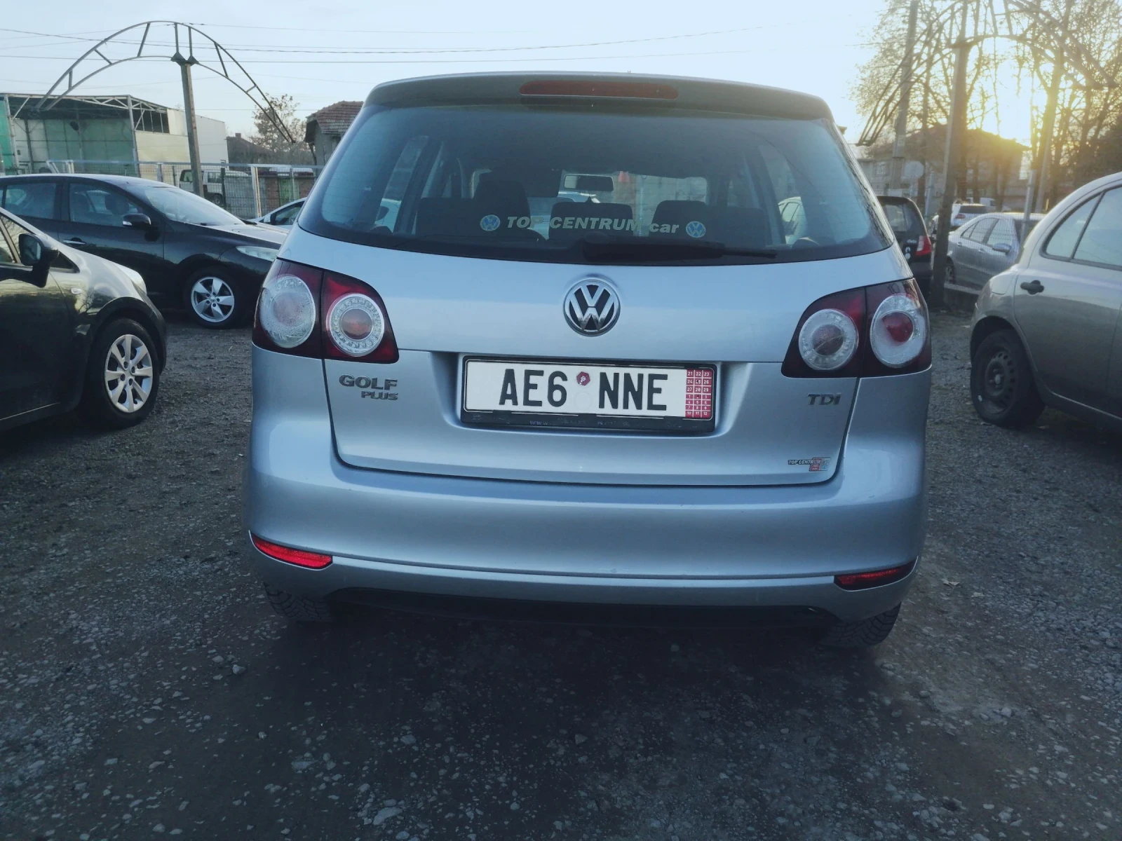 VW Golf Plus 1.6TDI-NEW MODEL - изображение 4