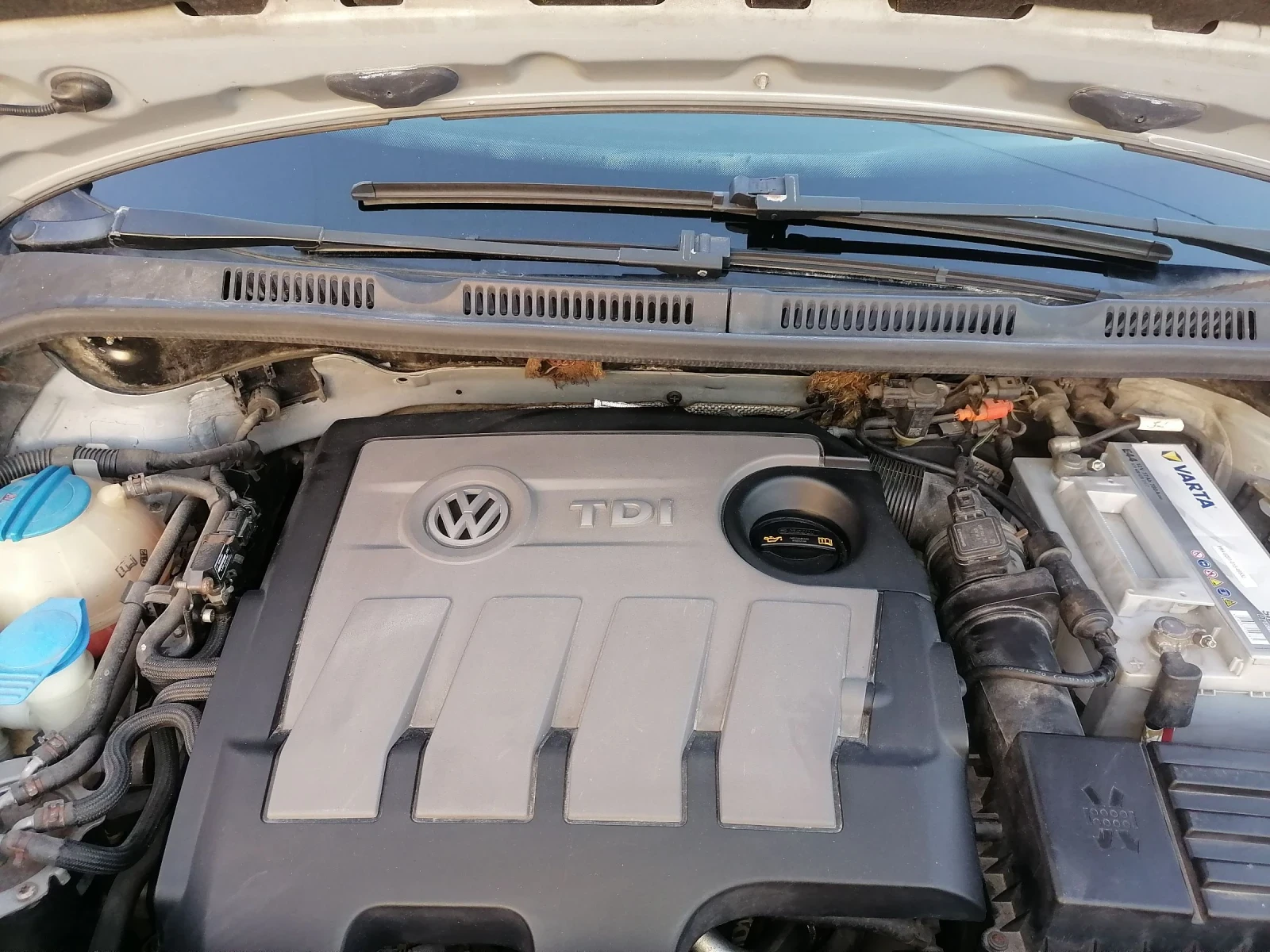 VW Golf Plus 1.6TDI-NEW MODEL - изображение 8