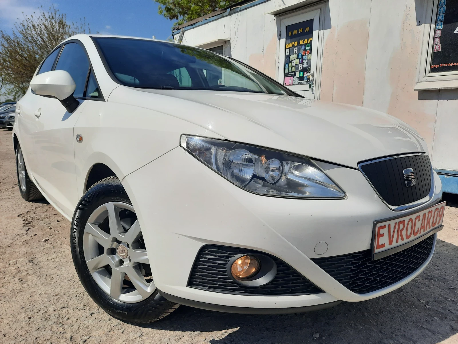 Seat Ibiza 2012та КАТО НОВА ! - изображение 2
