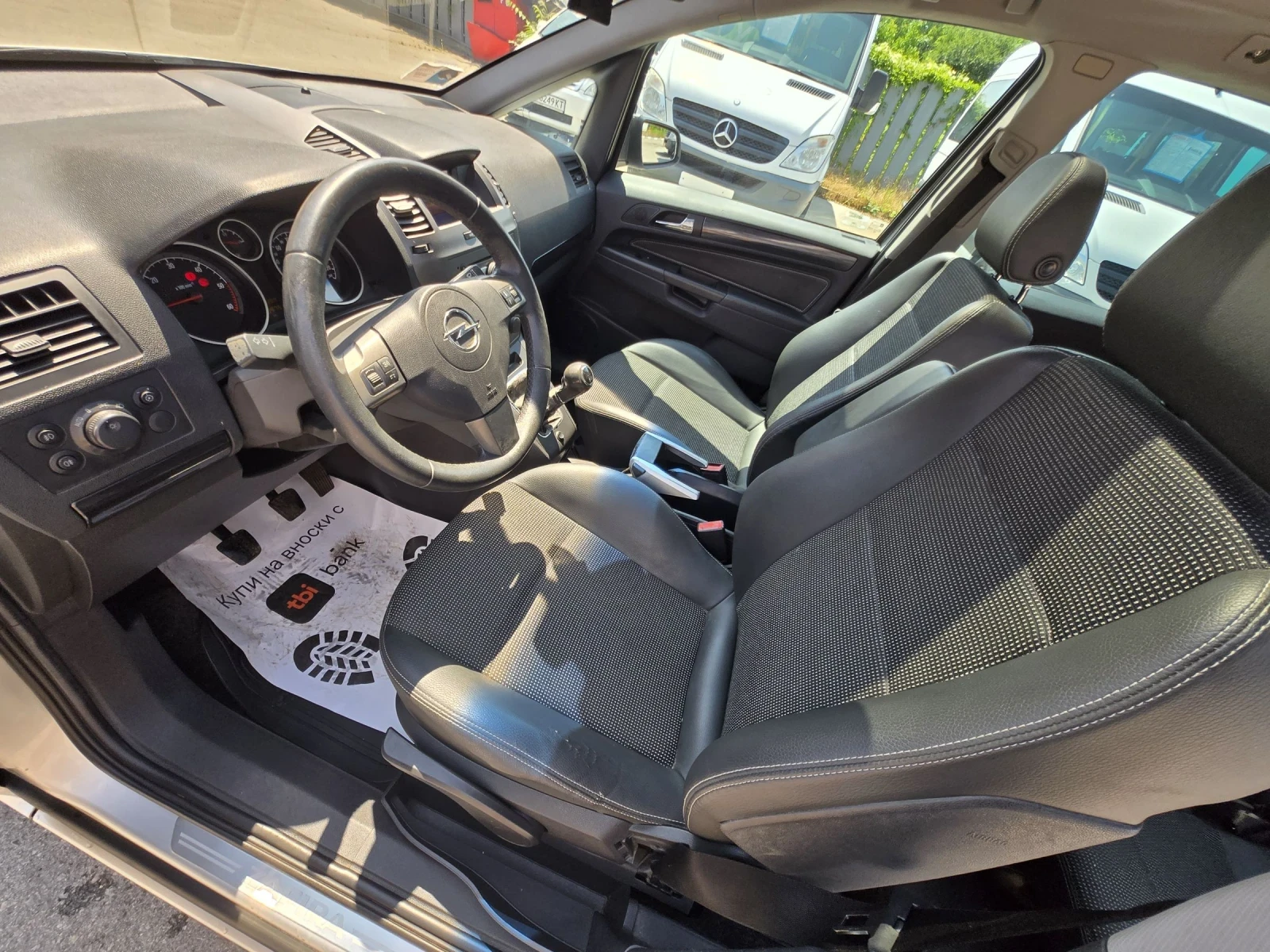Opel Zafira Нов внос, 7 местна - изображение 10