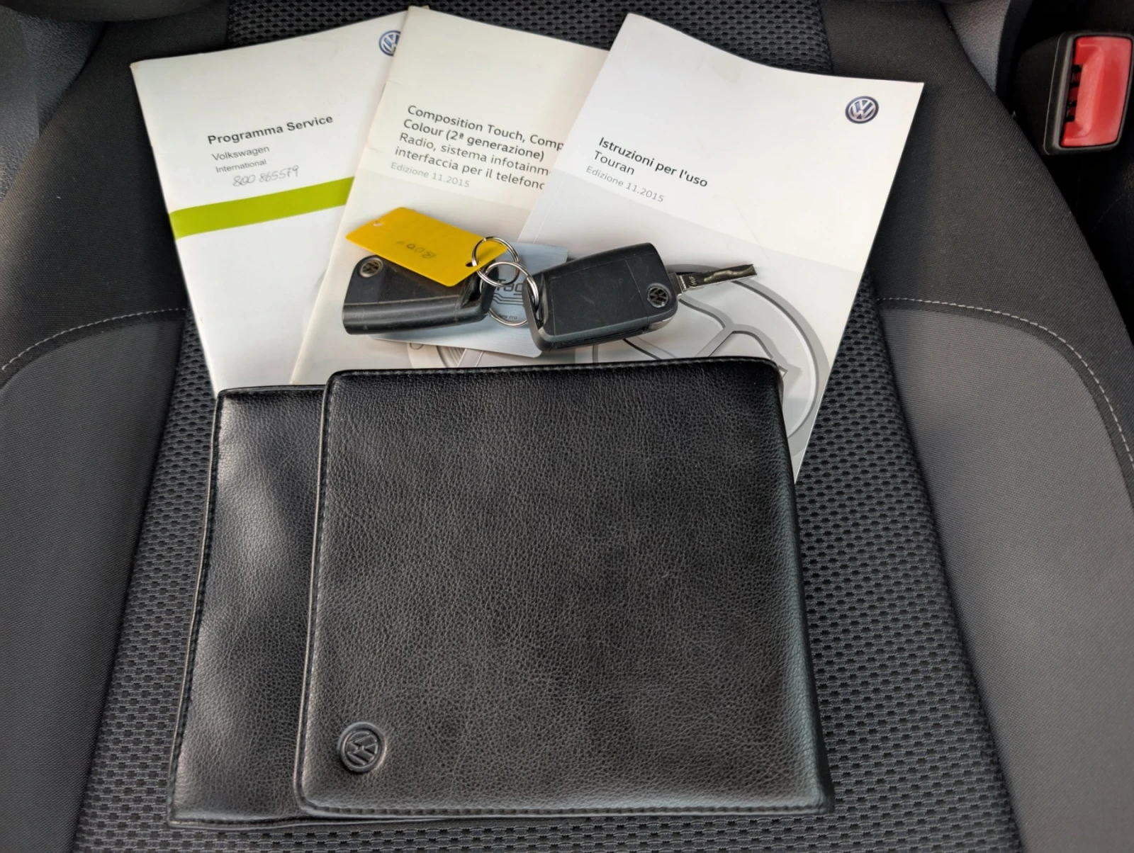 VW Touran 1.6TDI 146�.�� ����.�-� 6+ 1 | Mobile.bg � ����������� 17