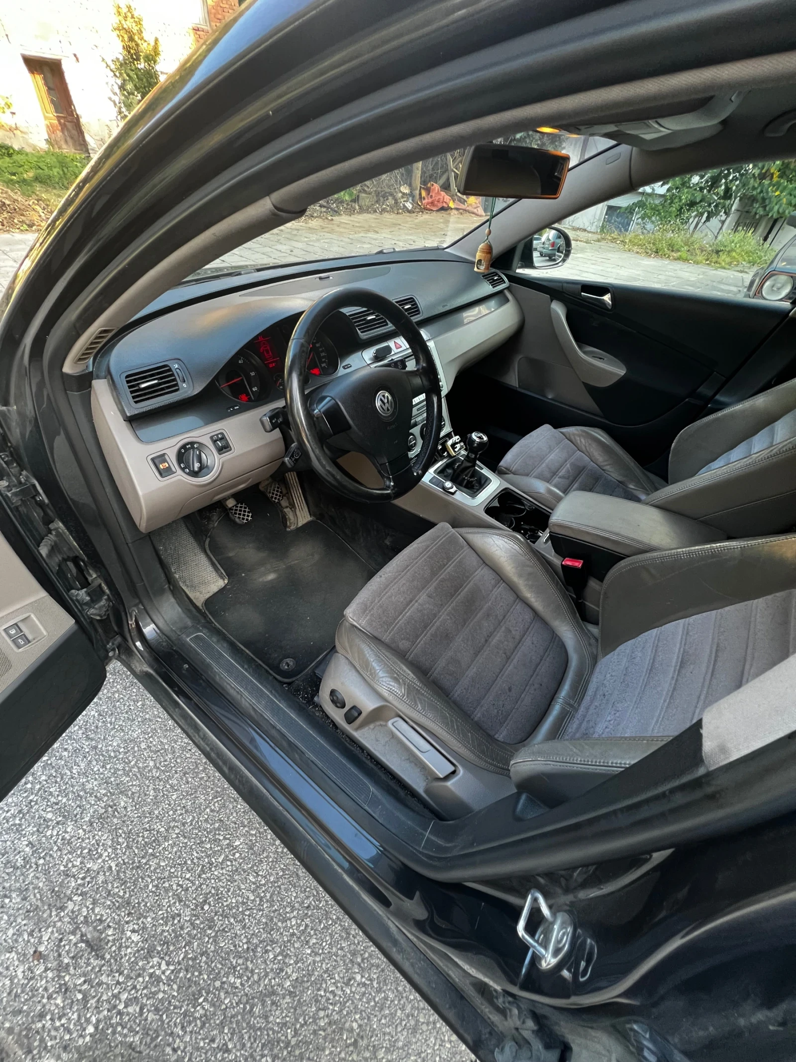 VW Passat 1.9 | Mobile.bg   12