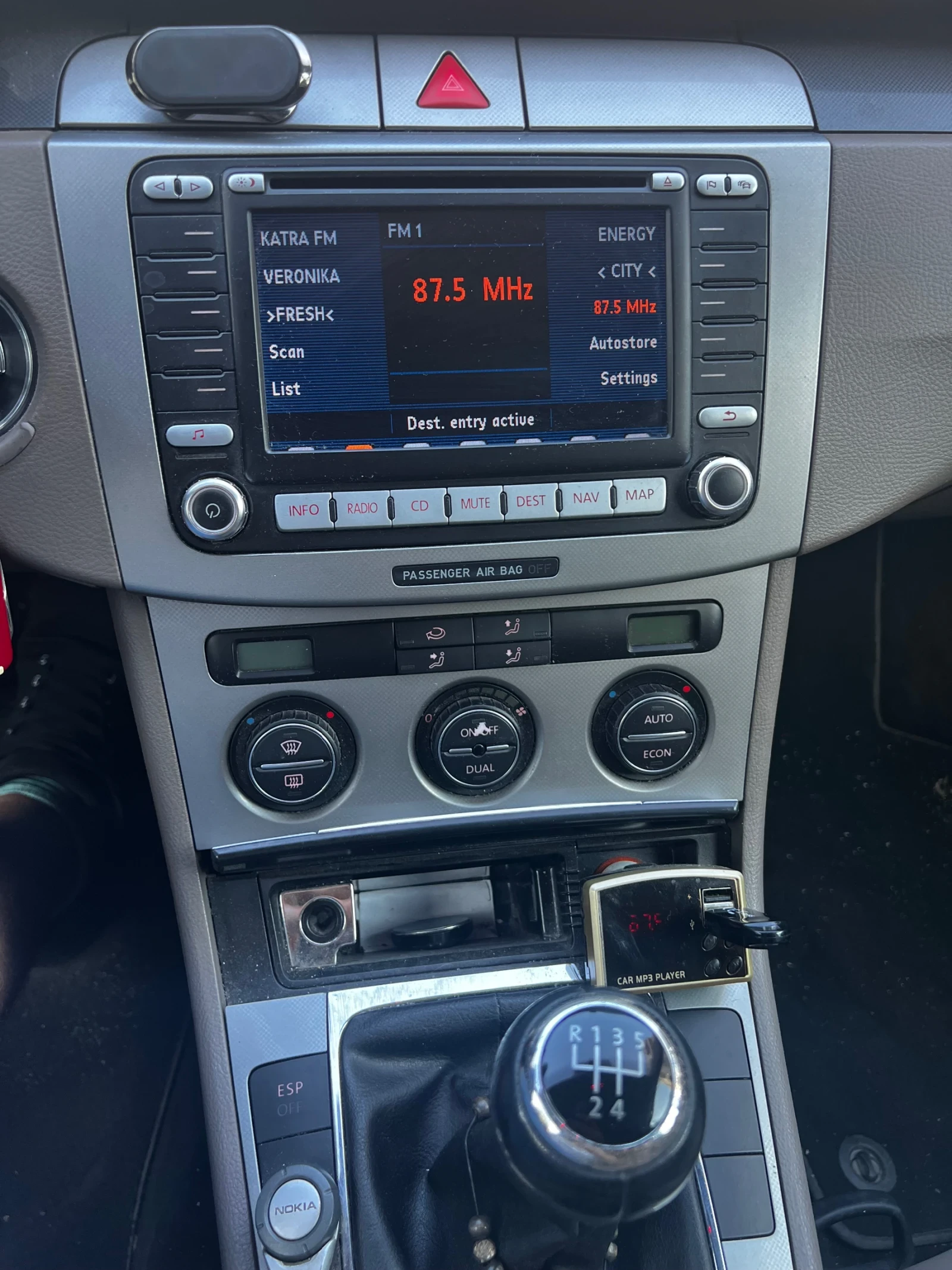 VW Passat 1.9 - изображение 10