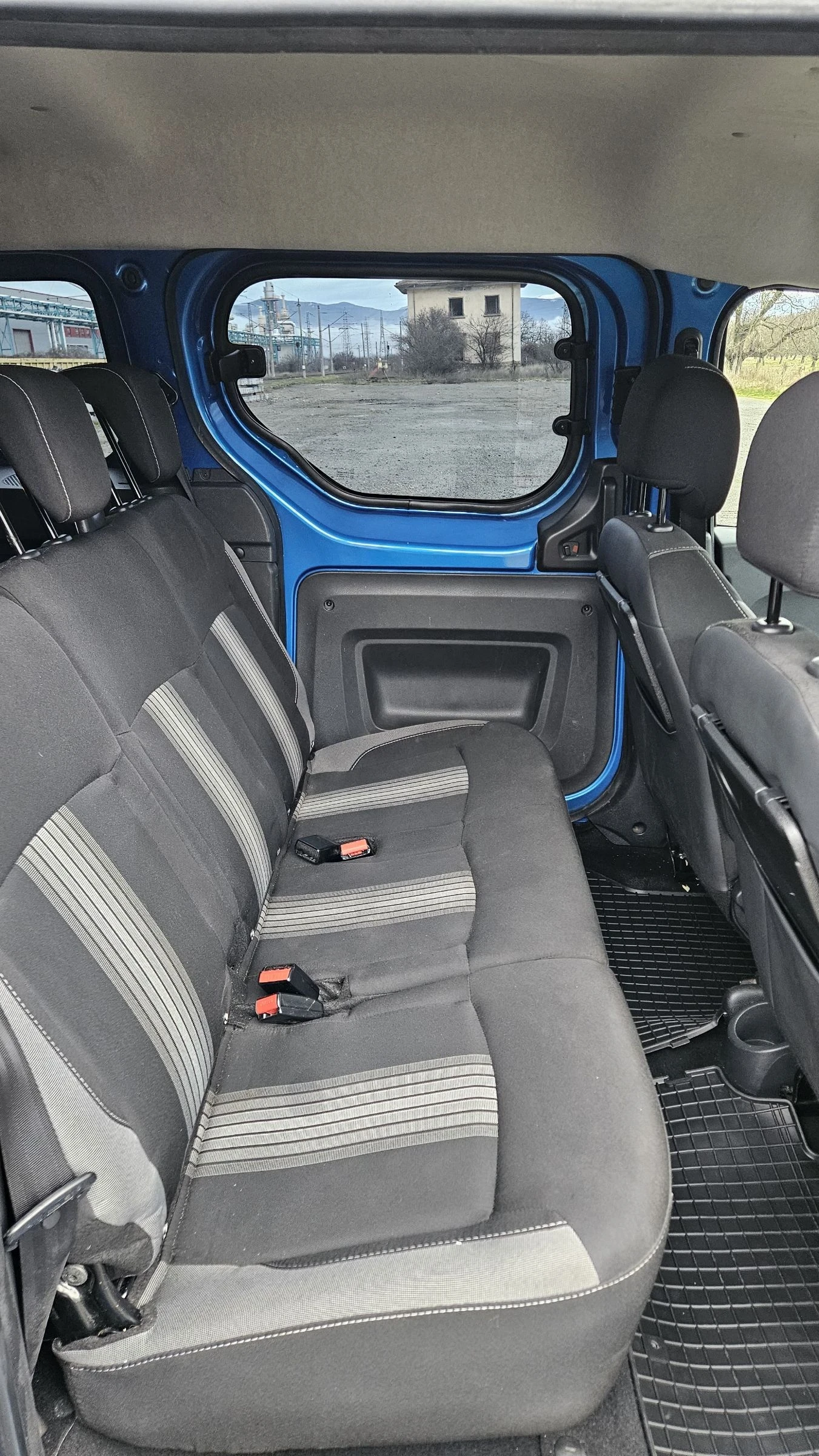 Dacia Dokker 1.6 SCe 102 �.�  | Mobile.bg � ����������� 10