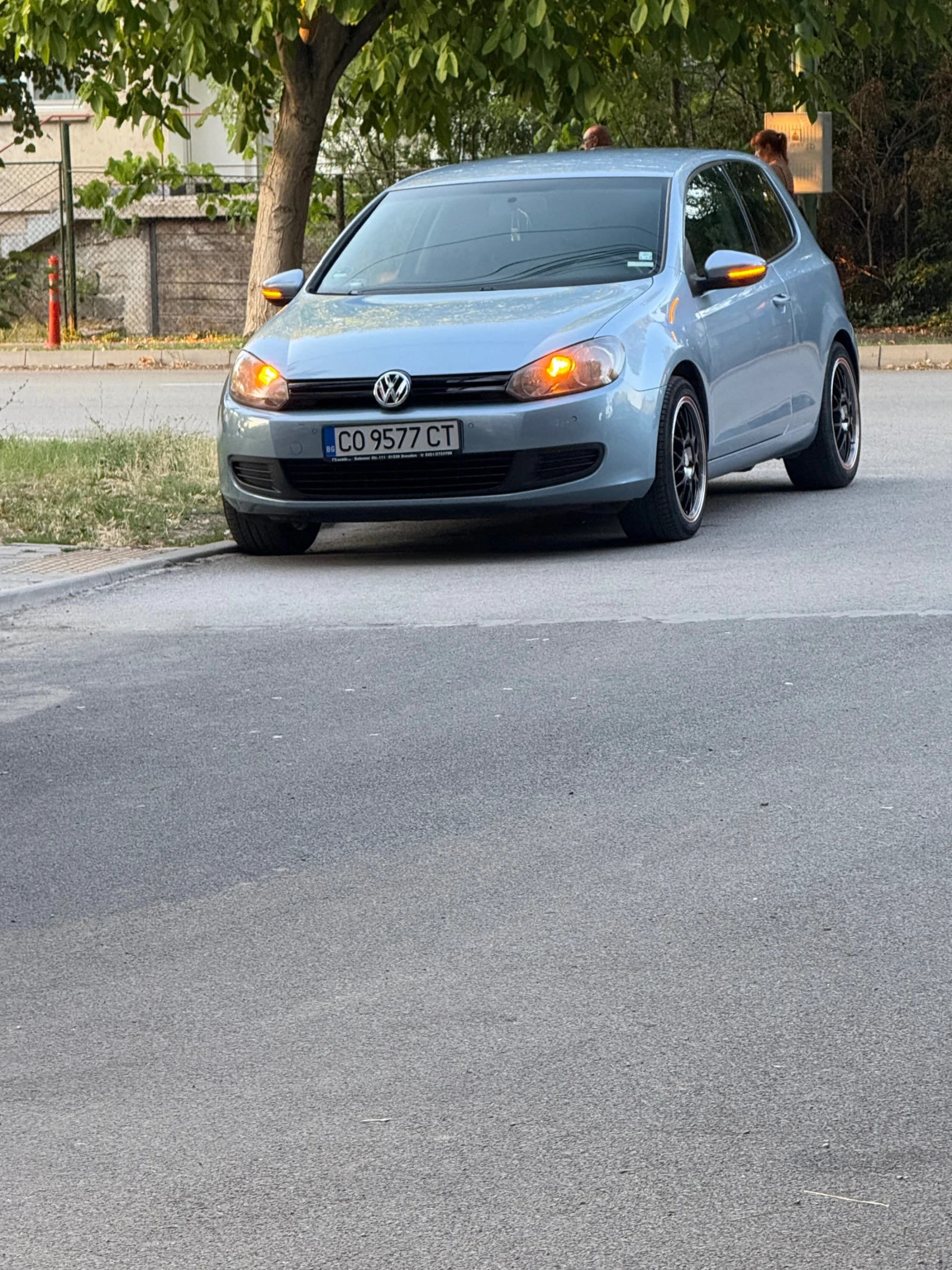 VW Golf 1.4 Benzin 80 �.�. | Mobile.bg � ����������� 1