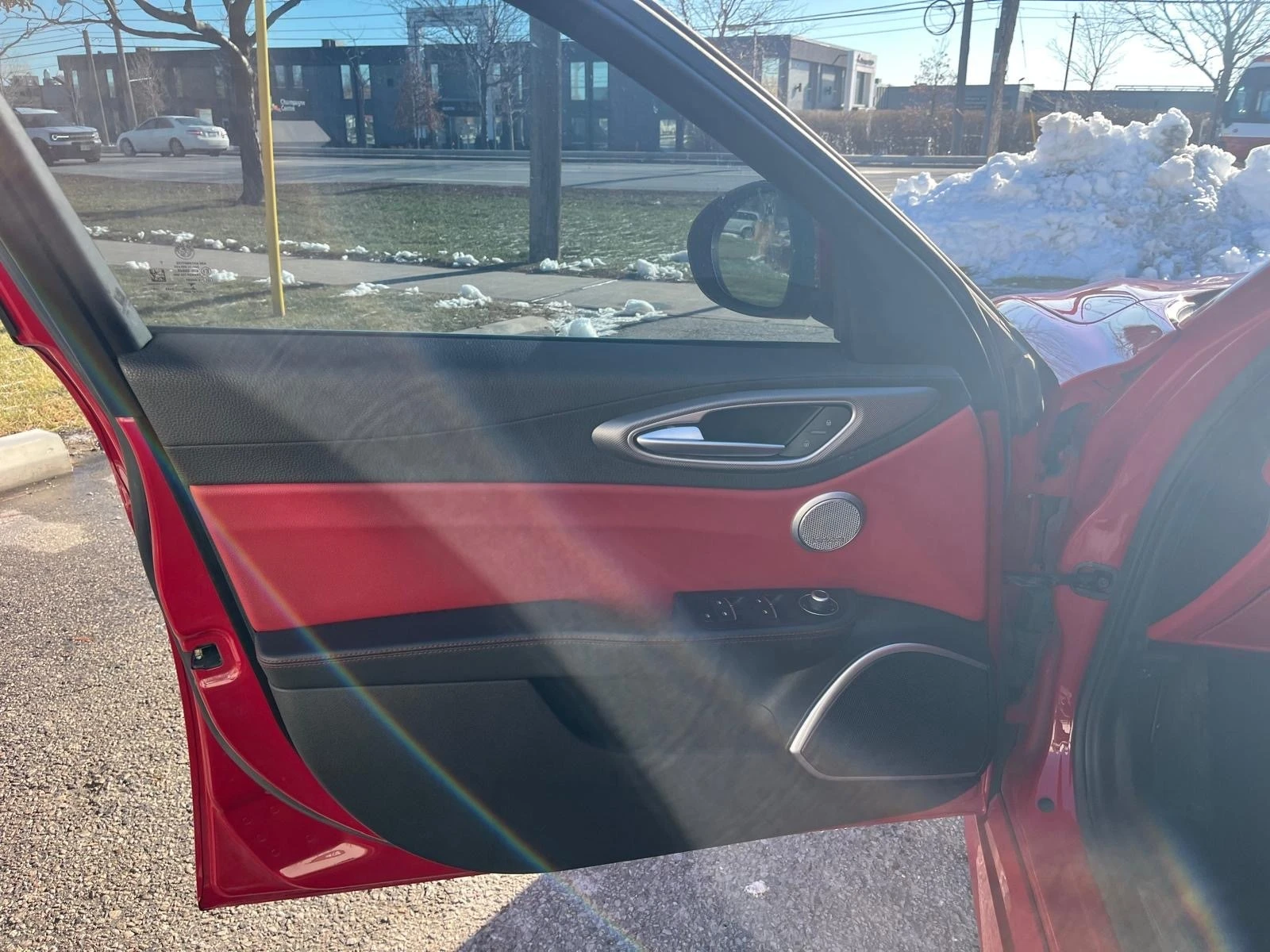 Alfa Romeo Giulia TI С РЕГИСТРАЦИЯ & АВТО КРЕДИТ - изображение 8