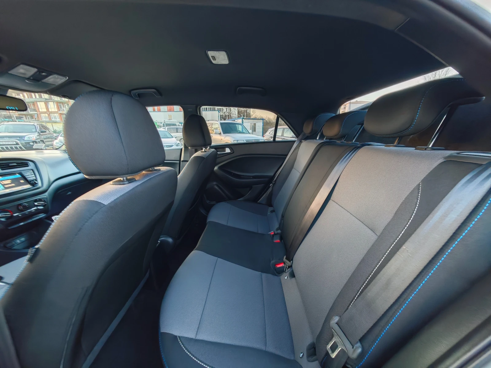 Hyundai I20 1.2CRDI EURO-6, снимка 12 - Автомобили и джипове - 53843138