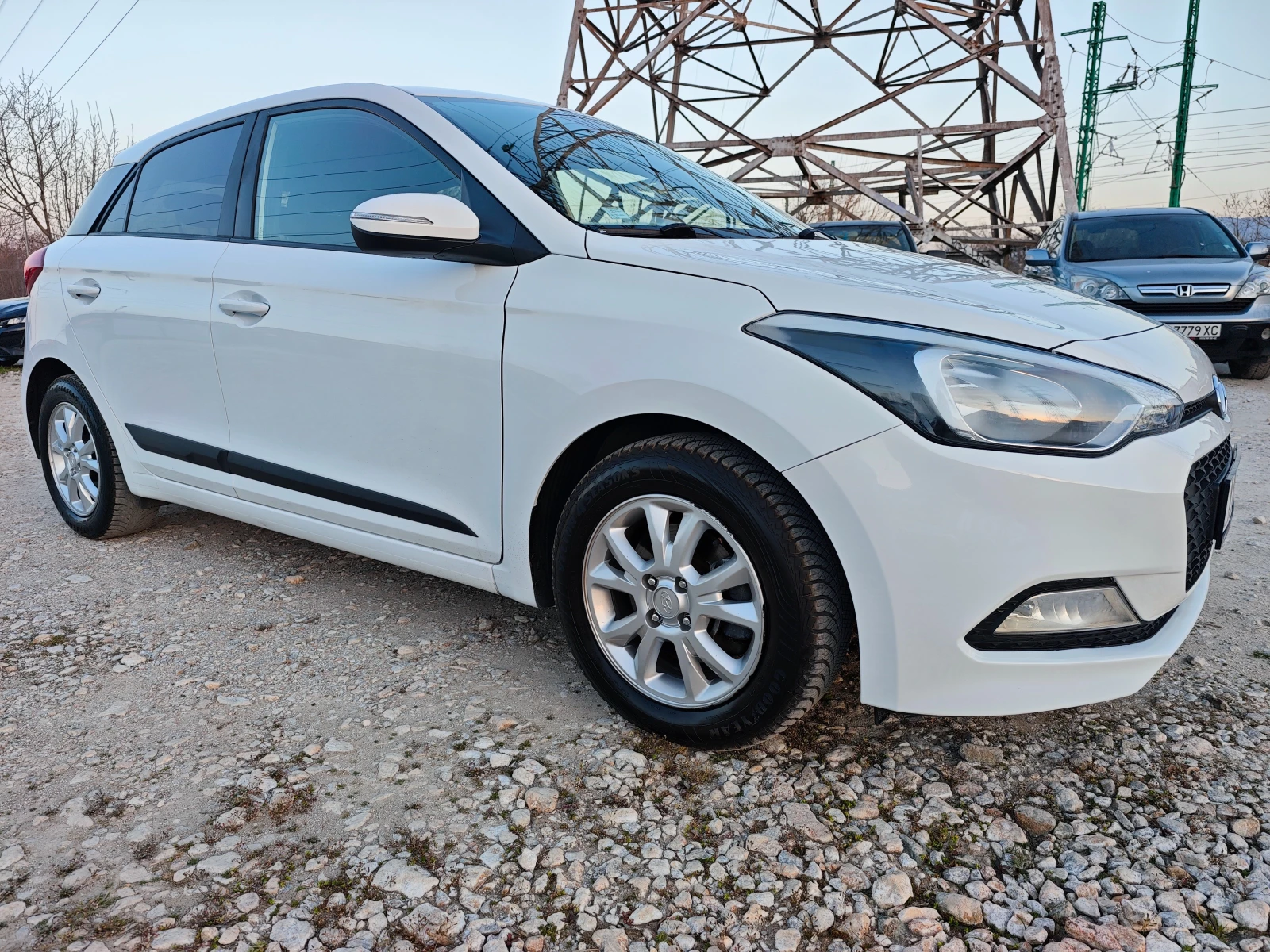 Hyundai I20 1.2CRDI EURO-6, снимка 8 - Автомобили и джипове - 53843138