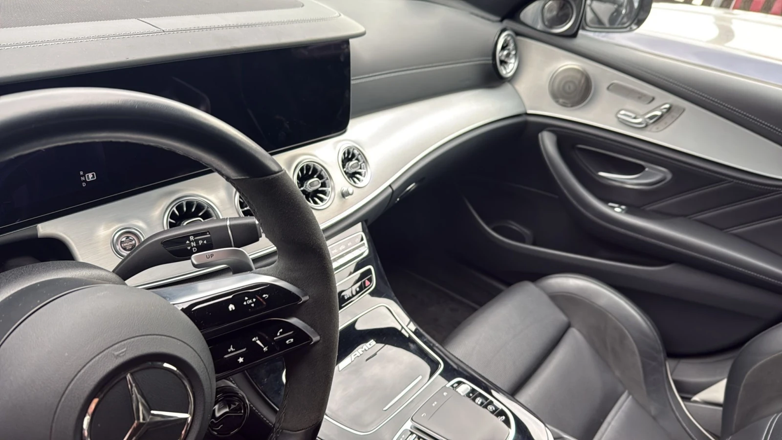 Mercedes-Benz E 63 AMG S 4Matic+ , снимка 10 - Автомобили и джипове - 53995867