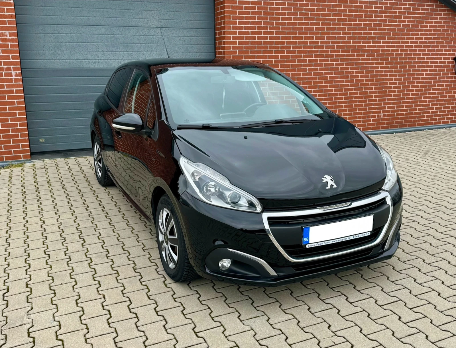 Peugeot 208 1.2 PureTech | Mobile.bg � ����������� 2