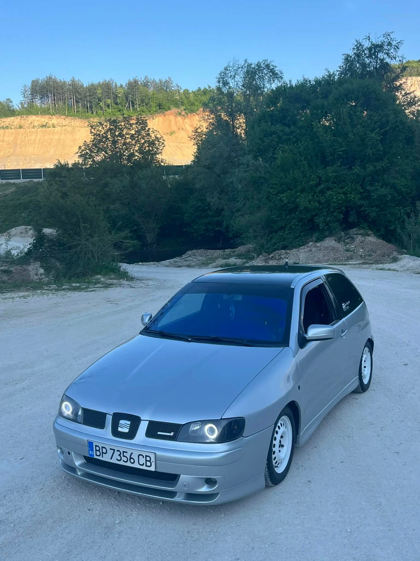Seat Ibiza .