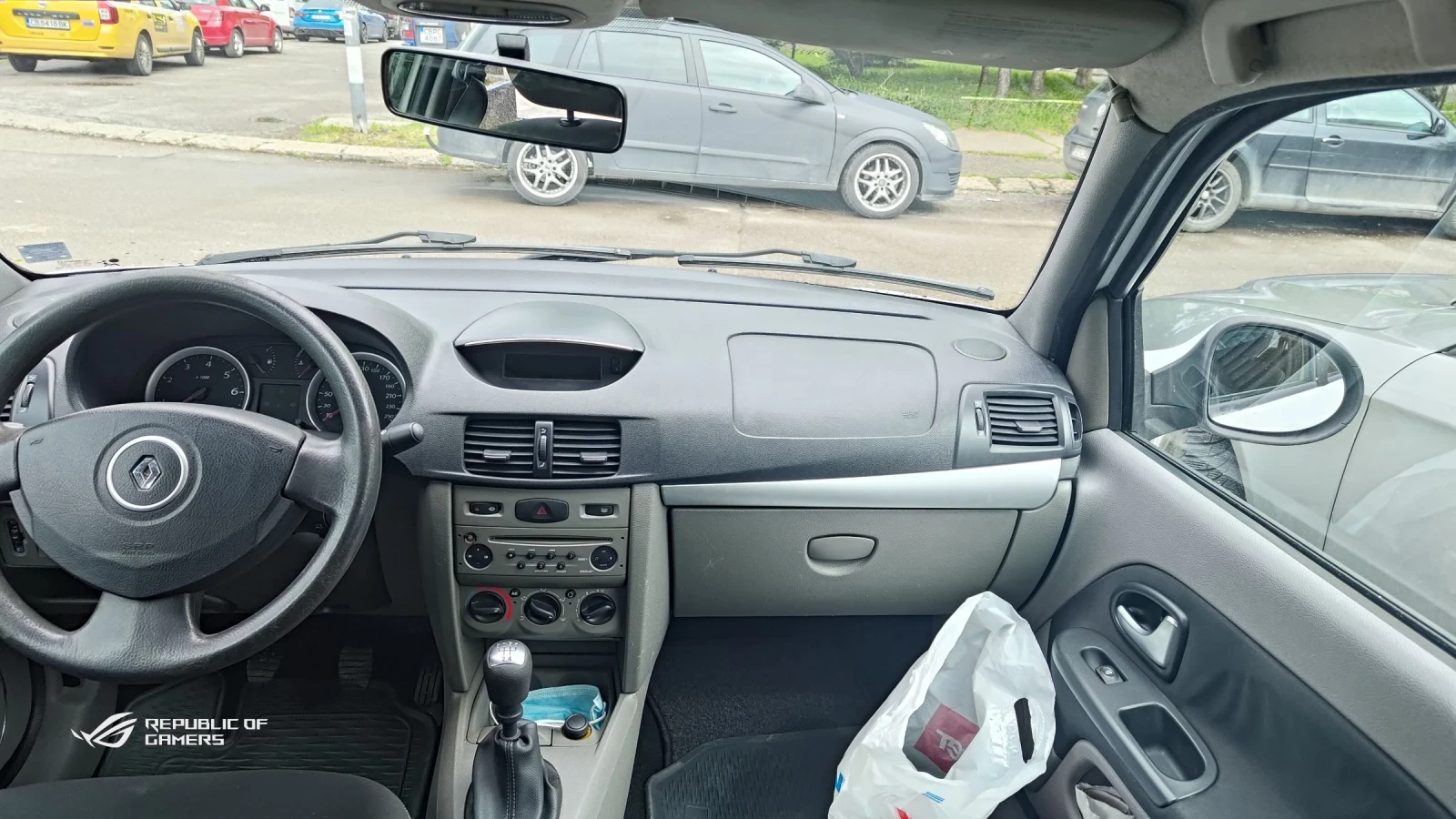 Renault Clio, снимка 7 - Автомобили и джипове - 54582891