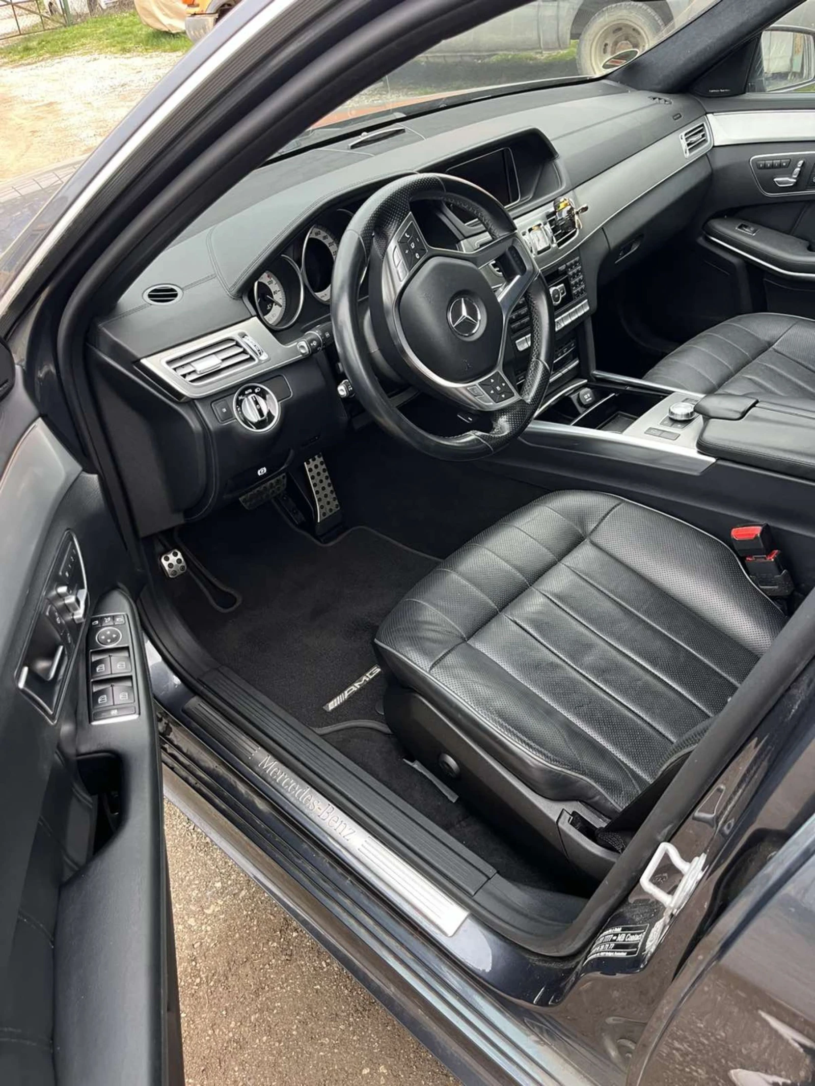 Mercedes-Benz E 500, снимка 6 - Автомобили и джипове - 54583366