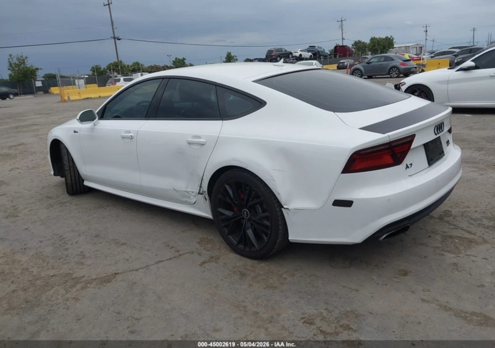 Audi A7 АВТОКРЕДИТ* S-LINE* БЯЛА ПЕРЛА, снимка 3 - Автомобили и джипове - 54681312
